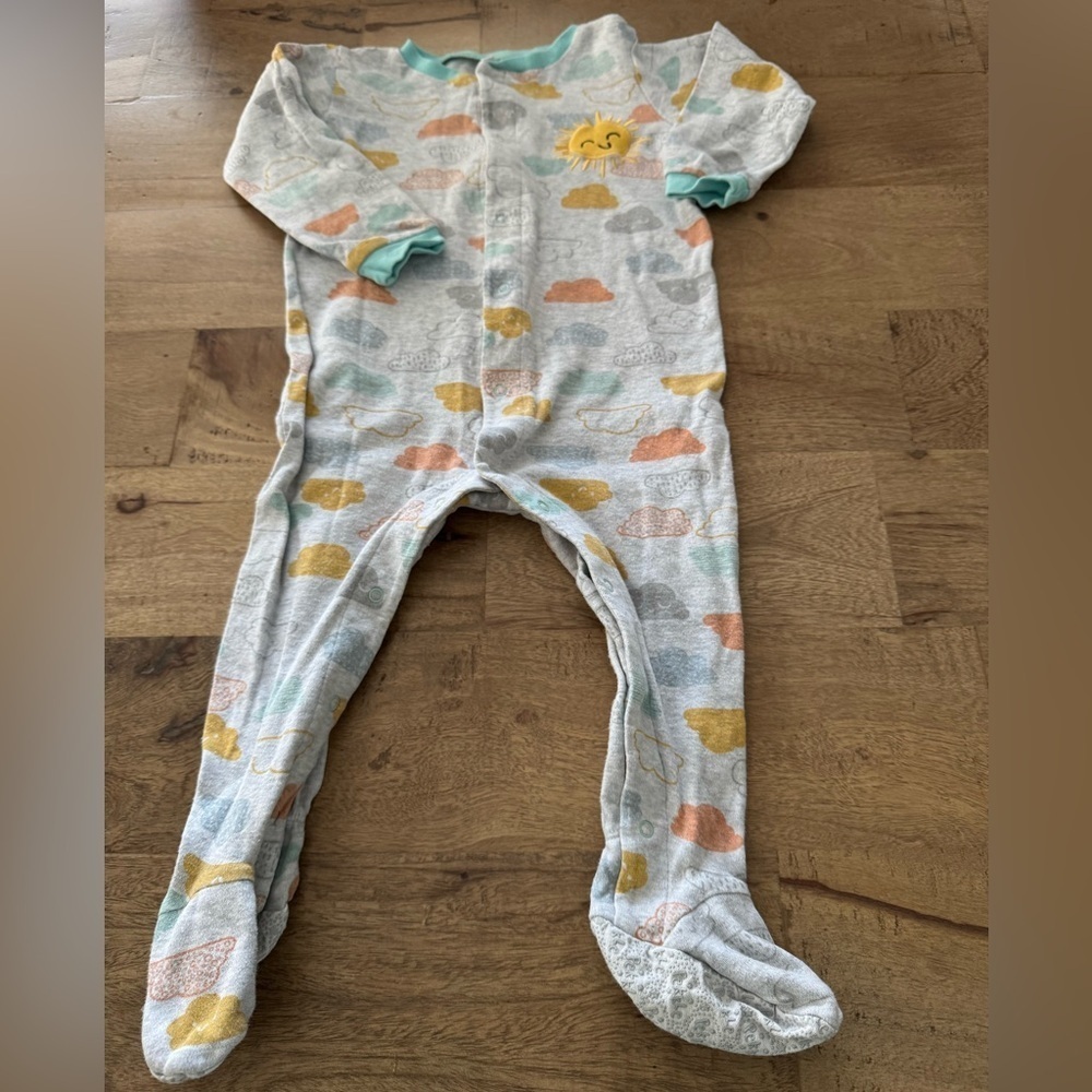 Pekkle gray cloud sunshine snaps pyjamas footies size 18 months